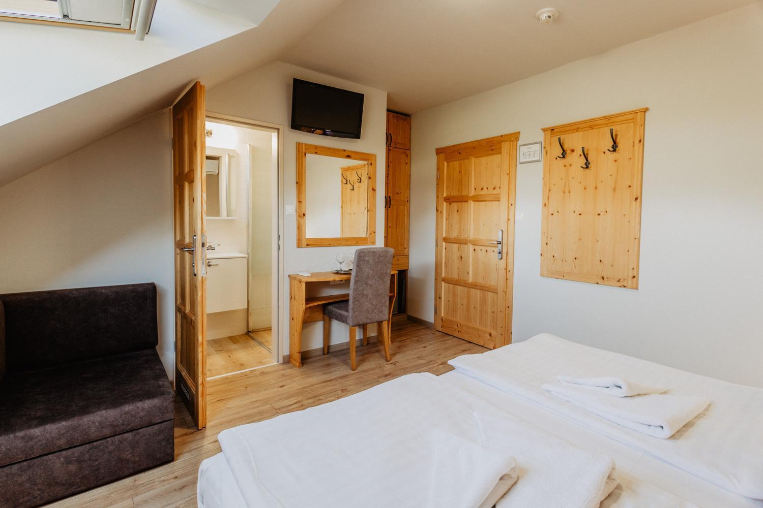 Bánd Kakukk Vendeglo Panzio Bed & Breakfast エクステリア 写真